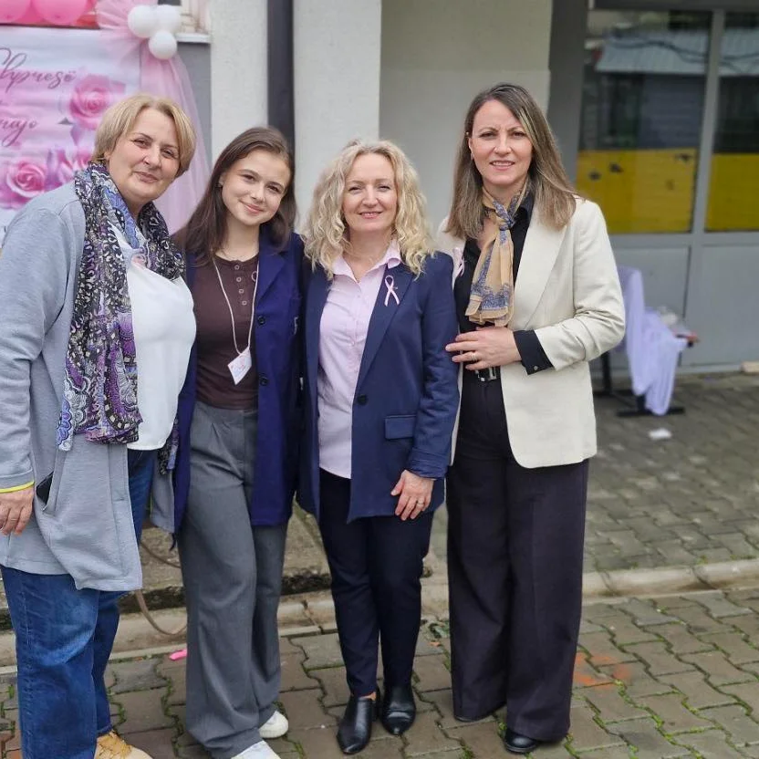 Tetori Rozë – Muaji i Shpresës dhe Solidaritetit